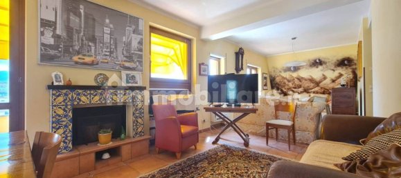 Duplex de 5 divisões em Cosenza, Italy N.º 213312 8