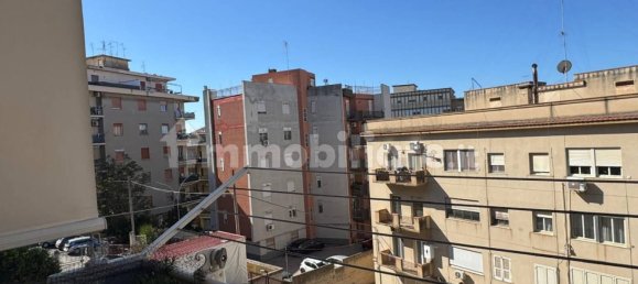Apartamento de 3 dormitorios en Caltanissetta, Italy No. 289236 24