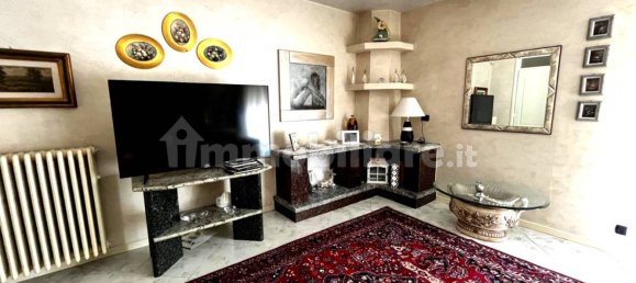 Вилла с 6 спальнями в Бусто Арсицио, Италия № 326548 9