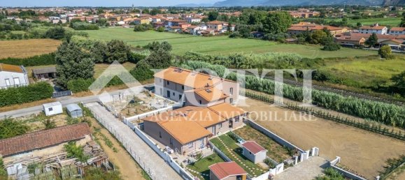 Villa de 5 habitaciónes en Cascina, Italy No. 270366 16