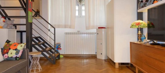 Studio à Milan, Italy No. 247277 4