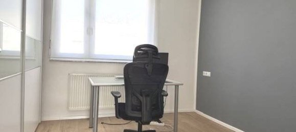 5-salle Maison de ville à Goppingen, Germany No. 69587 12