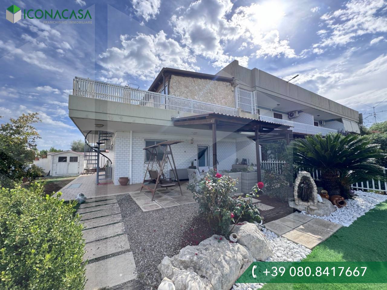 4غرفة فيلا في Bari, Italy رقم 20217