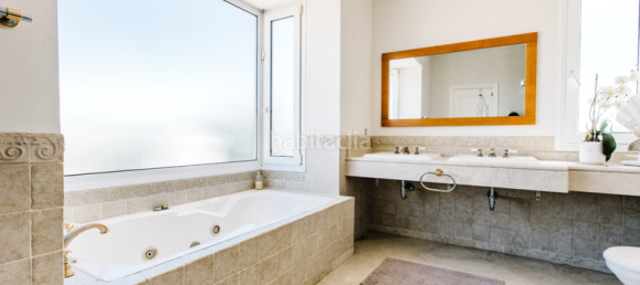 5 غرف نوم فيلا في La Linea de la Concepcion, Spain رقم 87581 13