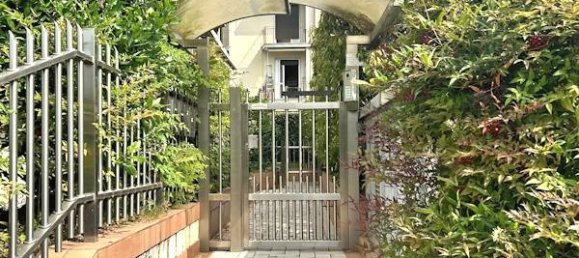 2 chambres Appartement à Muggiò, Italy No. 268580 26