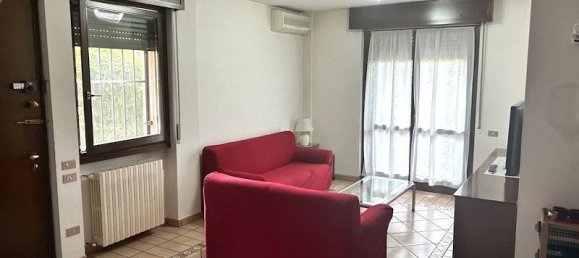 2 chambres Appartement à Muggiò, Italy No. 268580 3