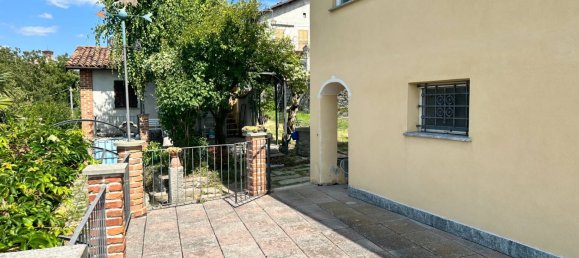 2 chambres Châteaux à Cigliè, Italy No. 351201 26