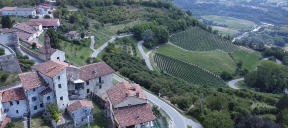 2 chambres Châteaux à Cigliè, Italy No. 351201 28