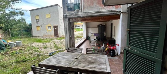 Квартира с 5 комнатами в Кьяравалле, Италия № 7083 18