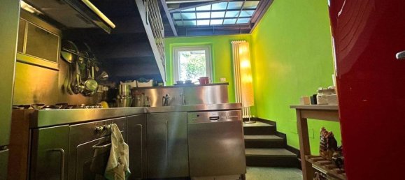 Квартира с 5 комнатами в Кьяравалле, Италия № 7083 10