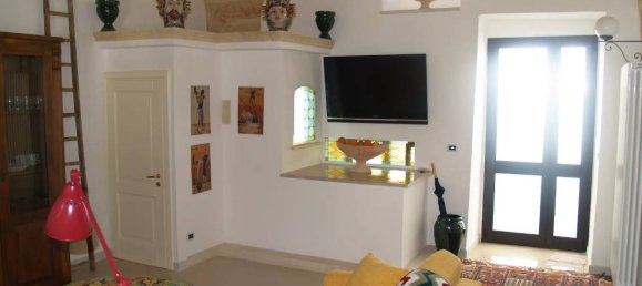 Casa de 4 habitaciónes en Miggiano, Italy No. 129556 6