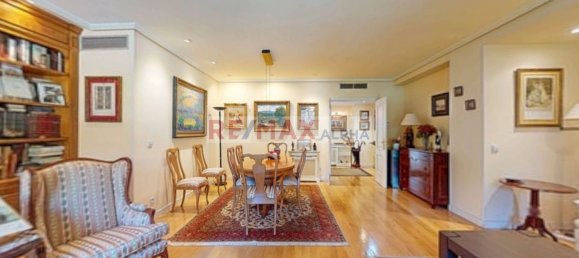 4 chambres Appartement à Madrid, Spain No. 142125 4