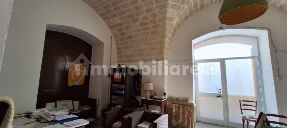 201m² Commercial property in Taranto, Italy No. 343112 14