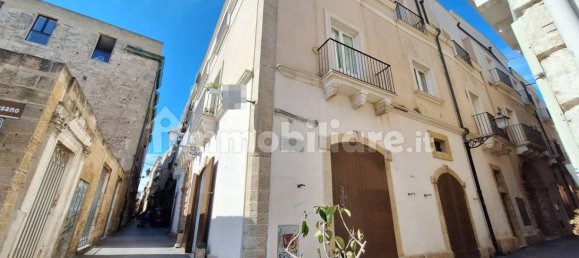 201m² Commercial property in Taranto, Italy No. 343112 6