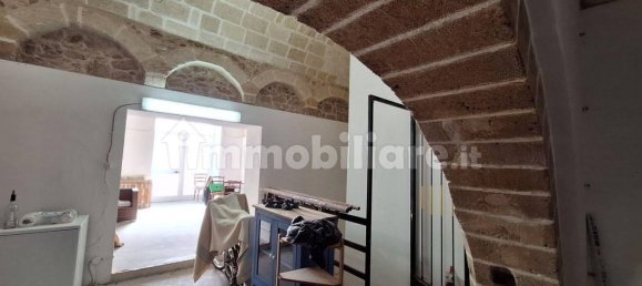 201m² Commercial property in Taranto, Italy No. 343112 16
