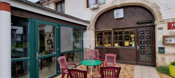 8 غرف نوم بناية في Bourg-Sainte-Marie, France رقم 87537 4