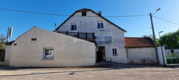 8 غرف نوم بناية في Bourg-Sainte-Marie, France رقم 87537 20