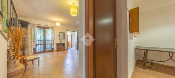 Casa de 3 habitaciónes en Guidonia Montecelio, Italy No. 299355 12