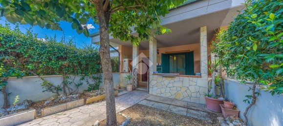 Casa de 3 habitaciónes en Guidonia Montecelio, Italy No. 299355 3