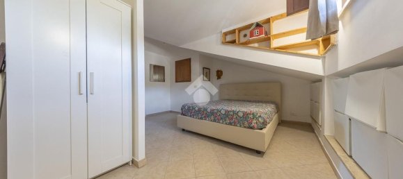 Casa de 3 habitaciónes en Guidonia Montecelio, Italy No. 299355 32