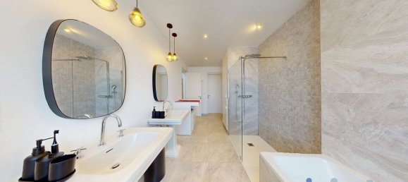 6 bedrooms House in Dunkerque, France No. 277349 4