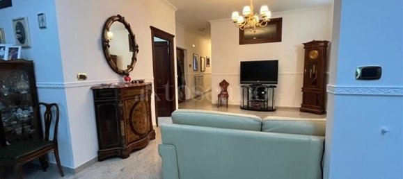 Apartamento de 3 divisões em Cerignola, Italy N.º 43136 7