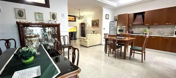 Apartamento de 3 divisões em Cerignola, Italy N.º 43136 4