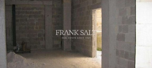 Imóvel comercial com habitação em Swieqi, Malta 277 m² N.º 8270 6