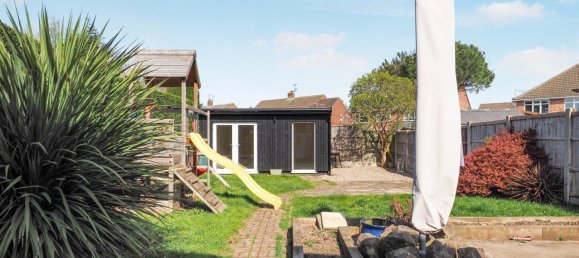 3 Schlafzimmer Haus in Beeston, United Kingdom, Nr. 1936 24