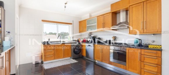 3 Schlafzimmer Wohnung in Marinha Grande, Portugal, Nr. 219905 2