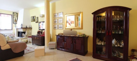 4 rooms House in Mesagne, Italy No. 42321 3