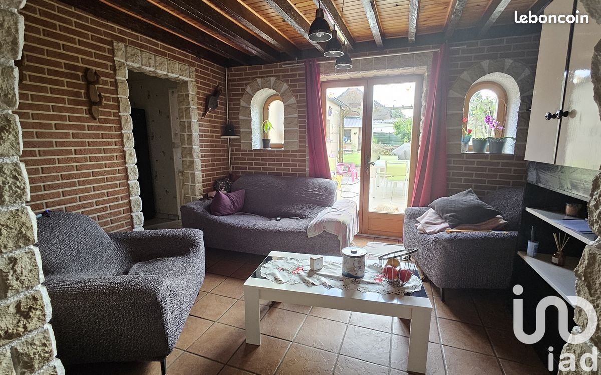 Casa T3 em Hautmont, France N.º 255011