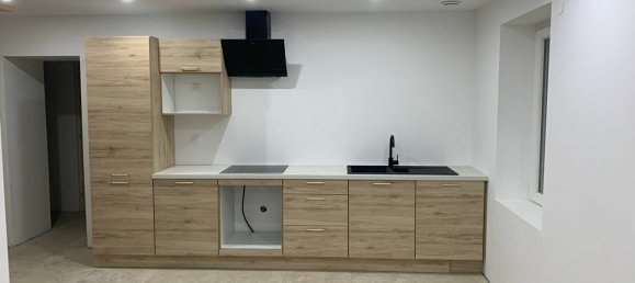 3 bedrooms House in Amilly, France No. 245167 4