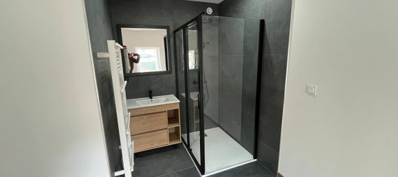 3 bedrooms House in Amilly, France No. 245167 6