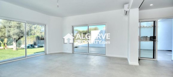 4 Schlafzimmer Villa in Quarteira, Portugal, Nr. 351568 20