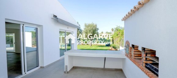 4 Schlafzimmer Villa in Quarteira, Portugal, Nr. 351568 25