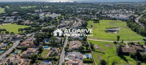 4 Schlafzimmer Villa in Quarteira, Portugal, Nr. 351568 39