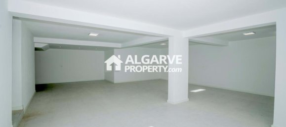 4 Schlafzimmer Villa in Quarteira, Portugal, Nr. 351568 42