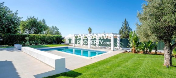 4 Schlafzimmer Villa in Quarteira, Portugal, Nr. 351568 5