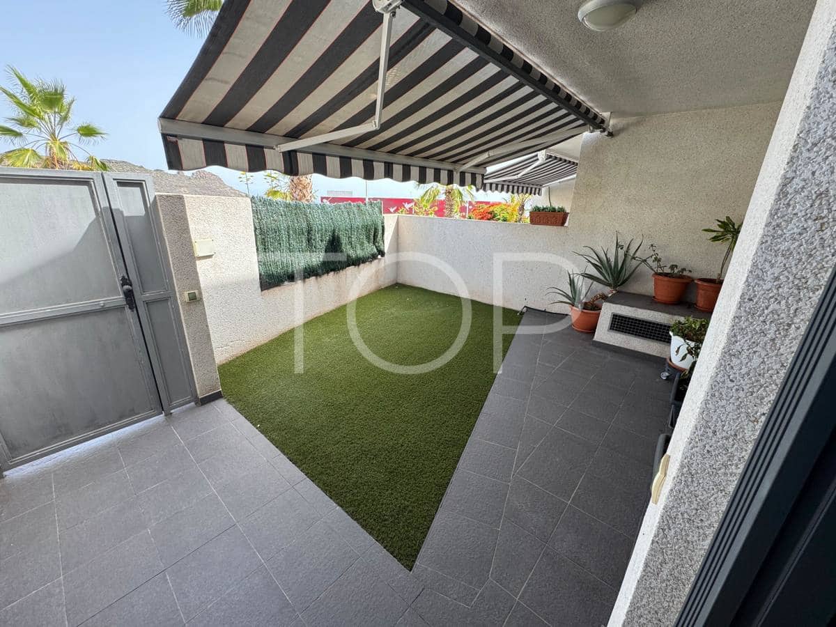 3 غرف نوم تاون هاوس في Adeje, Spain رقم 177394