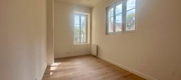 Квартира с 2 спальнями в Лонс-ле-Сонье, Франция № 308359 8