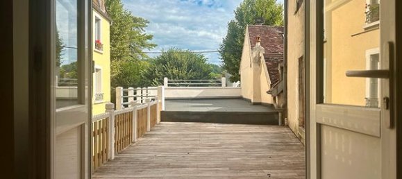 Квартира с 2 спальнями в Лонс-ле-Сонье, Франция № 308359 4