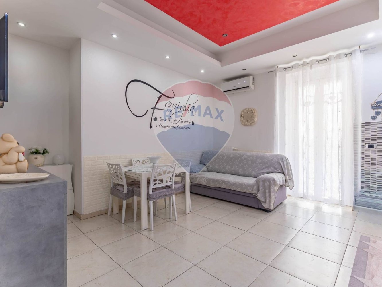 Квартира с 2 спальнями в Бари, Италия № 361992