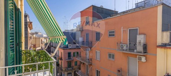 Квартира с 2 спальнями в Бари, Италия № 361992 21