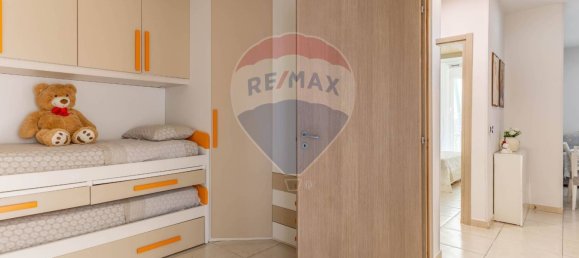 Квартира с 2 спальнями в Бари, Италия № 361992 19