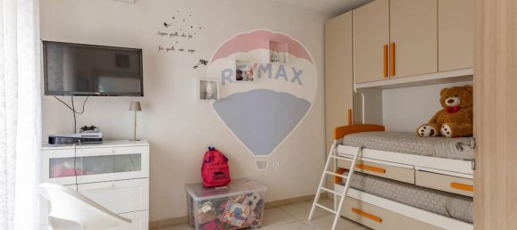 Квартира с 2 спальнями в Бари, Италия № 361992 16