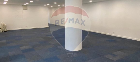 125m² Office in Lisbon, Portugal No. 71968 11