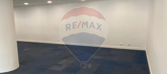 125m² Office in Lisbon, Portugal No. 71968 10