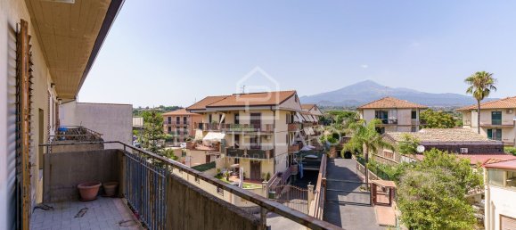 4 bedrooms Apartment in Tremestieri Etneo, Italy No. 349154 25
