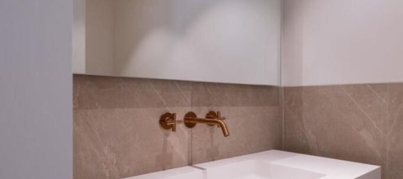 2 bedrooms Apartment in Lisbon, Portugal No. 105593 9